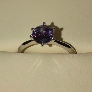 Sterling Silver 925 Amethyst Ring.